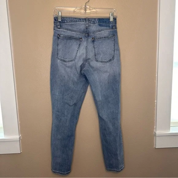 Abercrombie & Fitch The Mom High Rise Curve Love Straight Leg Jeans Size 26/2 - Picture 4 of 6